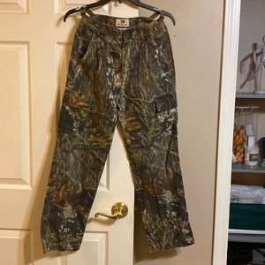 Mossy Oak boys size L camo cargo pants